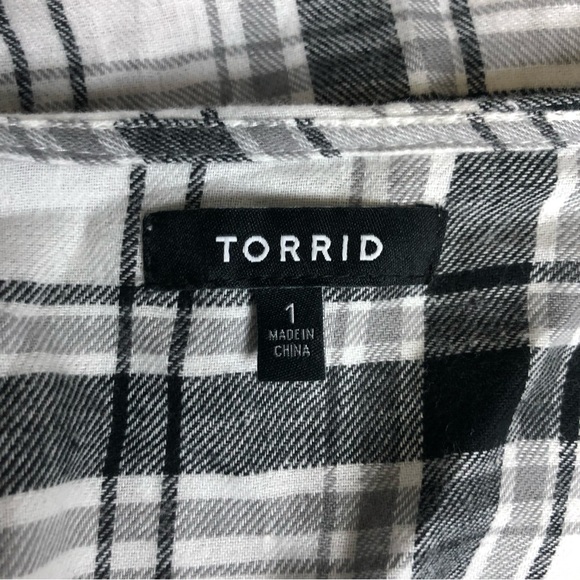 Torrid | Plaid Cardigan Flannel Drape Fringe Hem 3rd Piece Kimono Size 1X - Picture 7 of 8